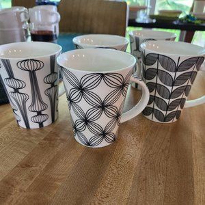 5 Coffee Mugs Black and White Modern Graphic Design 10 oz Kitchen Details